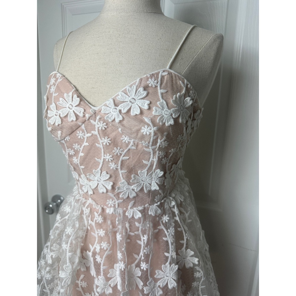 Endless Rose Floral Lace Tier Dress Blush Pink XS Sweetheart Neck fairy wedding - Picture 5 of 16